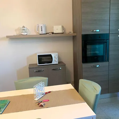 Casa Di Corso Umberto Vicino Al Mare, Alla Stazione, A Piazza Xx Settembre Ed Al Borgo Marinaro * Civitanova Marche